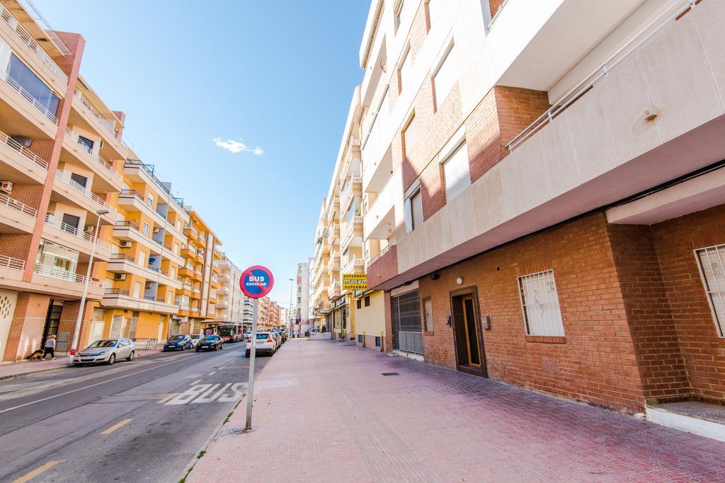 Casas Holiday - Playa Del Cura Torrevieja Esterno foto
